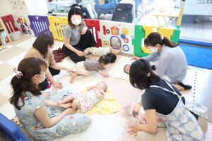 ママトリコ広島レクト写真館「感写スタイル」ベビーマッサージ出張講師